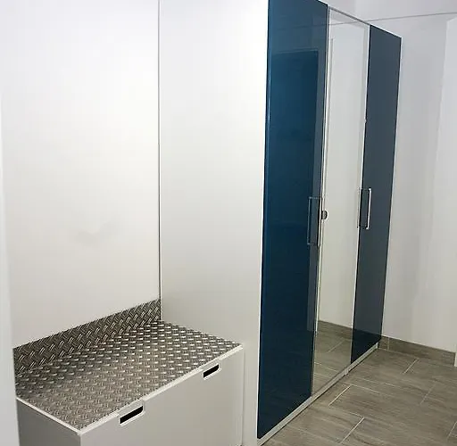 Business + Life Апартаменты